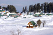 Travel package for Jammu Kashmir houseboat Tour Packages India- 22500 